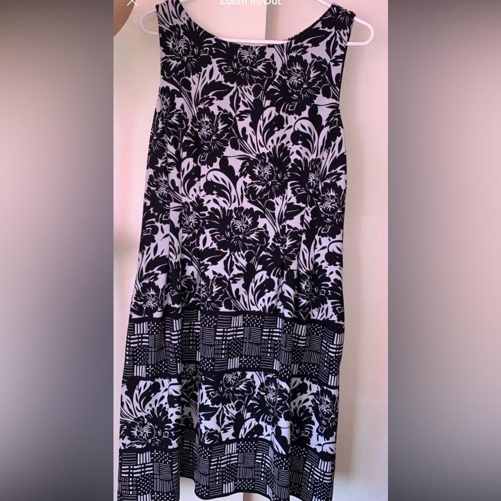 Vince Camuto Black and White Floral A-Line Skirt